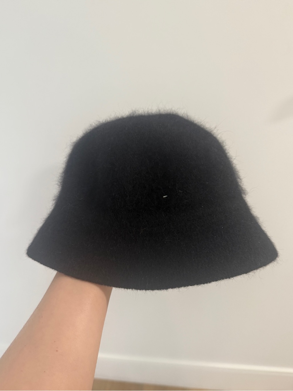 Vintage Rue 21 80% Angora Bucket Hat Black Luxury Soft Warm Winter Hat